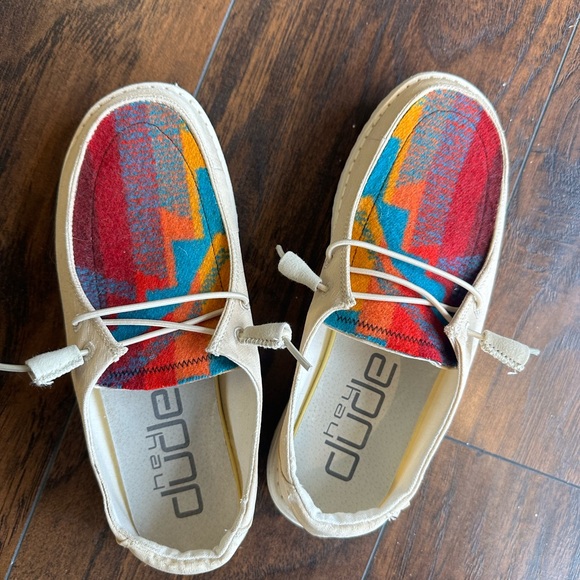 Pendleton Hey Dudes - Picture 6 of 7